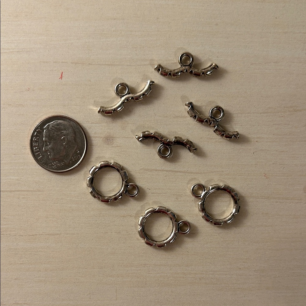 Crafting Basics Jewelry Making Kit - Picture 4 of 9